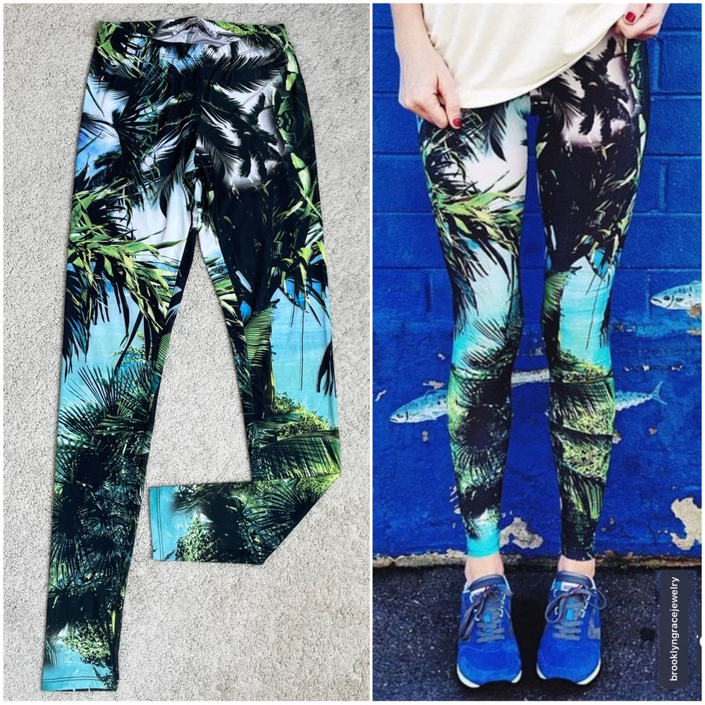 Wonderland Honolulu Pakala Surf Submersible Leggings